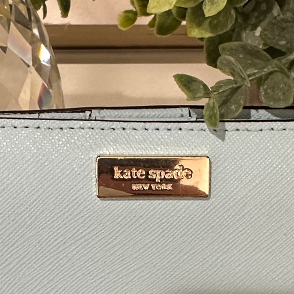 Kate Spade Tracy Baby Blue Wallet - Picture 3 of 13